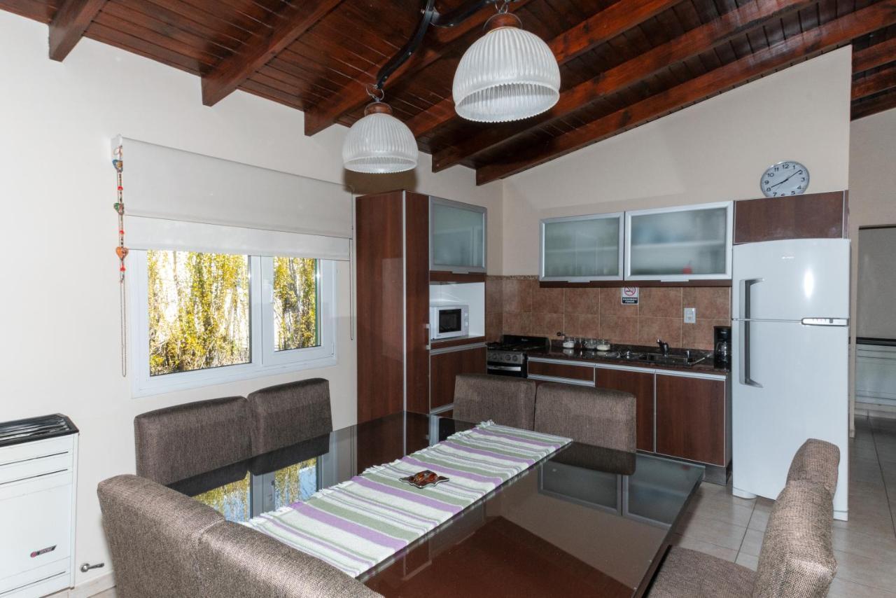 Complejo De Cabanas Atrapasuenos El Calafate Luaran gambar
