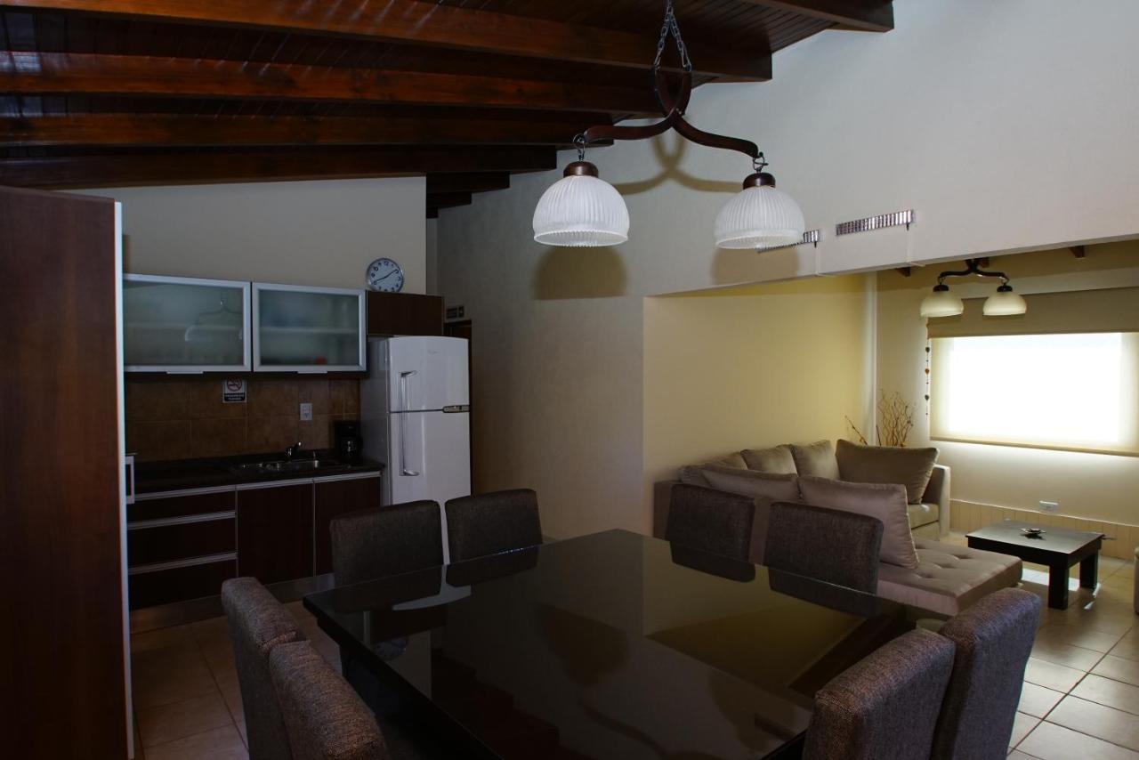 Complejo De Cabanas Atrapasuenos El Calafate Luaran gambar
